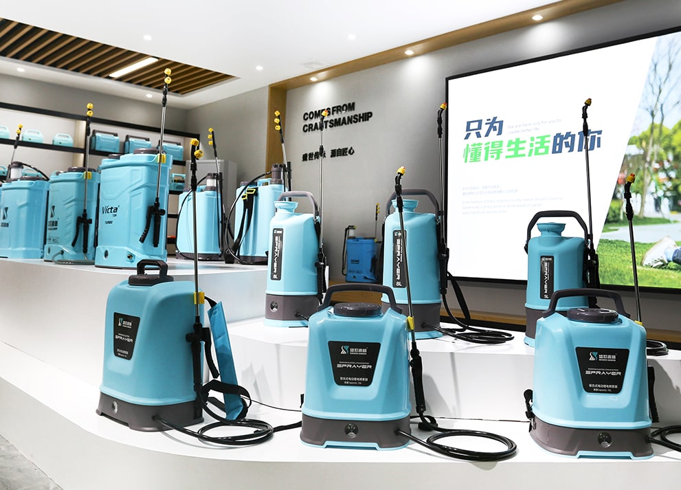 Sprayer Manufacturer